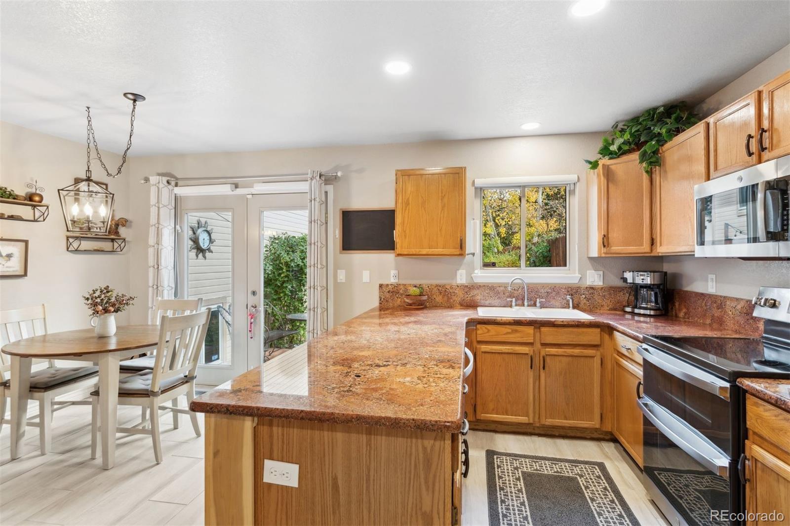 1521 Shane Circle Colorado Springs CO 80907