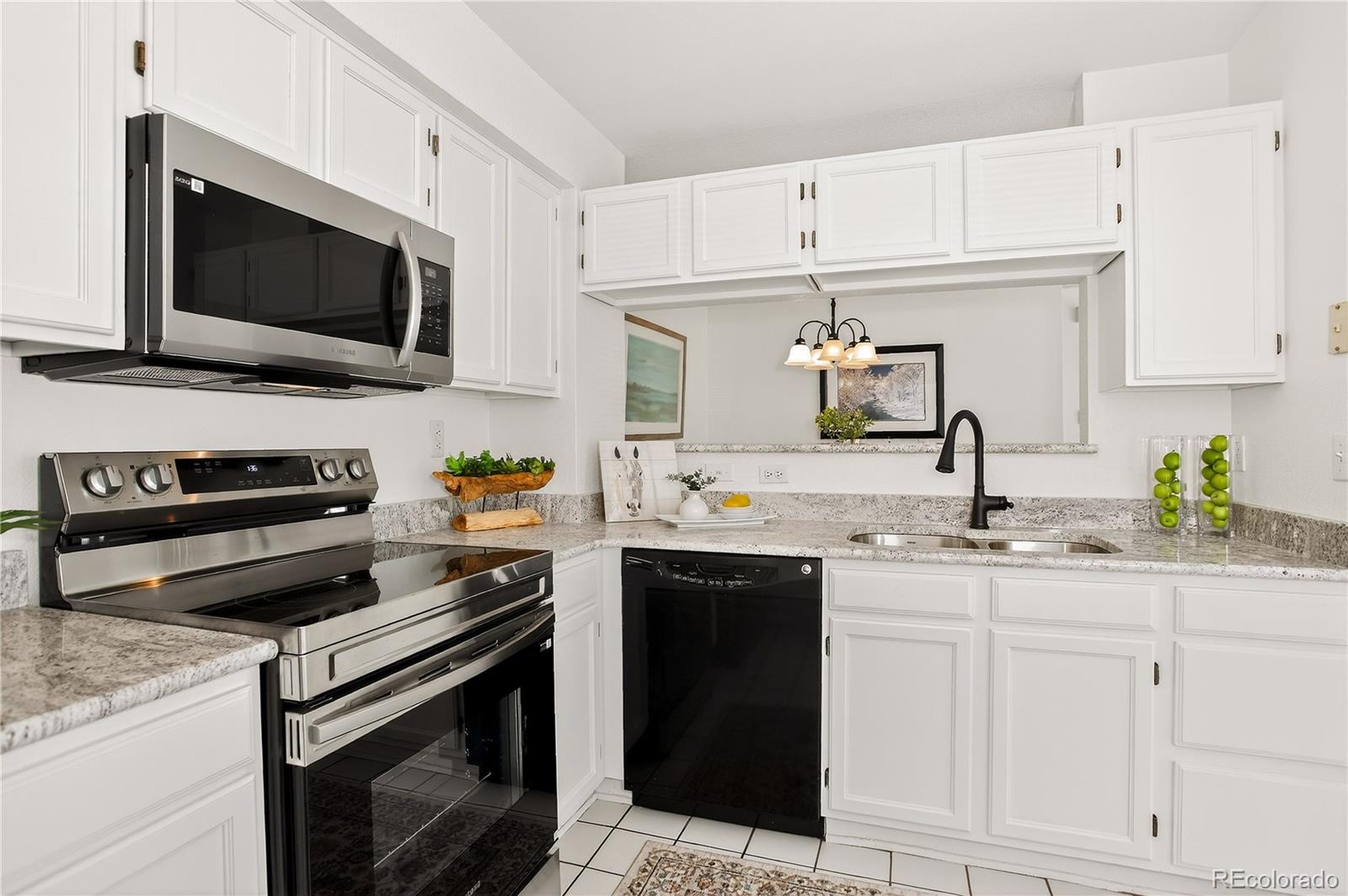 5152 Buckingham Road Boulder CO 80301