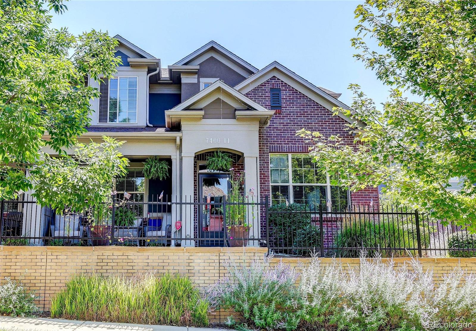 Denver CO, 7400 E 8th Avenue, Unit 11