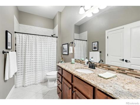 1379 Charles Drive Longmont CO 80503