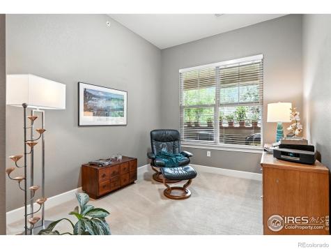 1379 Charles Drive Longmont CO 80503