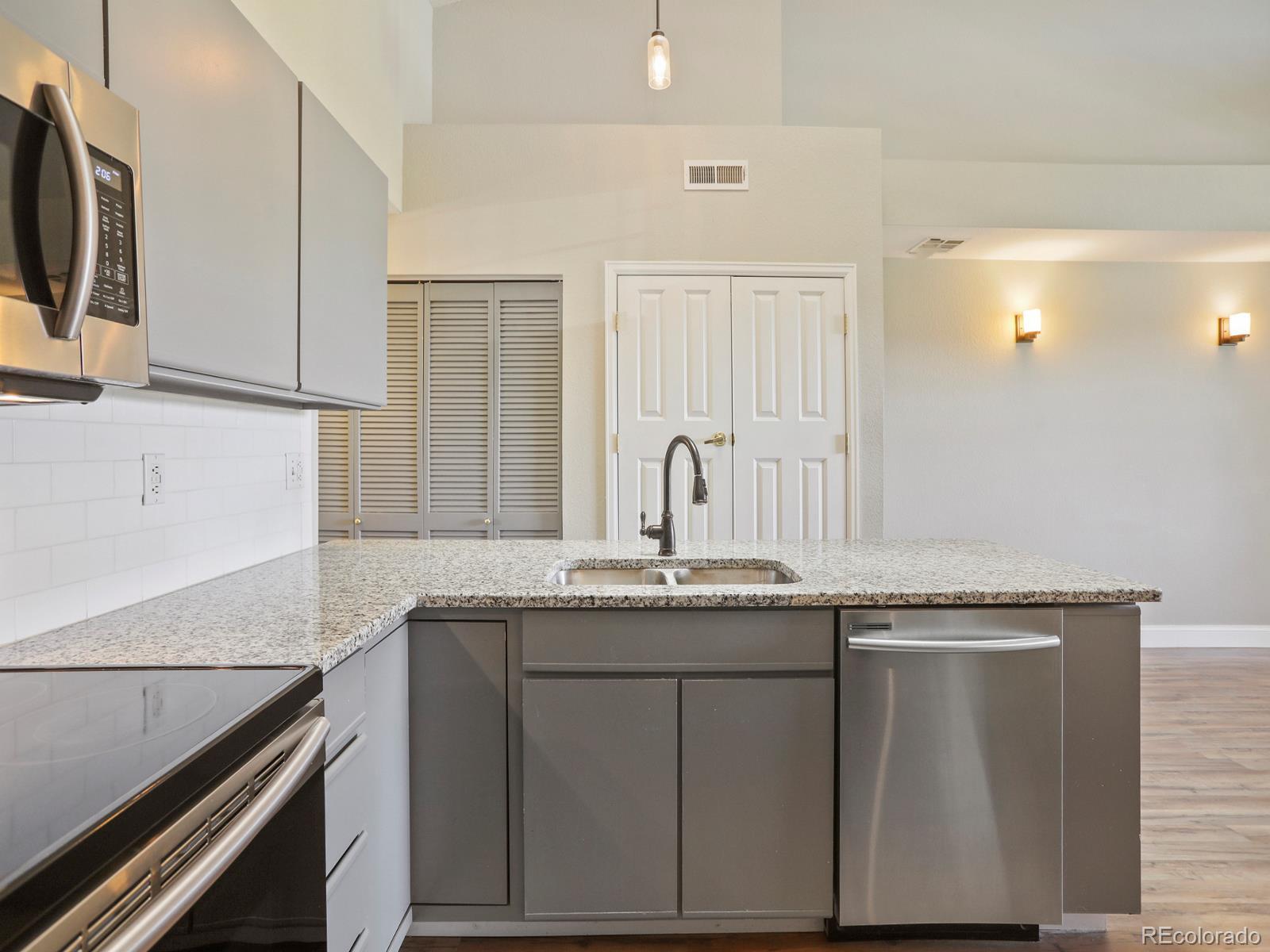 3070 W Prentice Avenue Littleton CO 80123