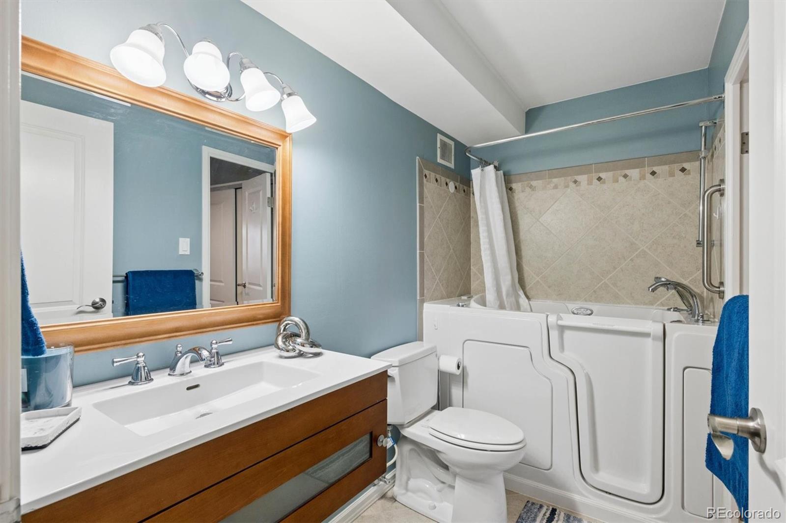690 S Alton Way Denver CO 80247