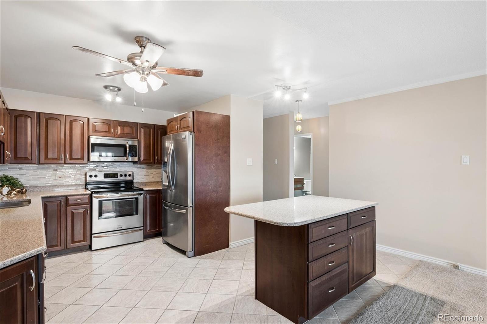 690 S Alton Way Denver CO 80247