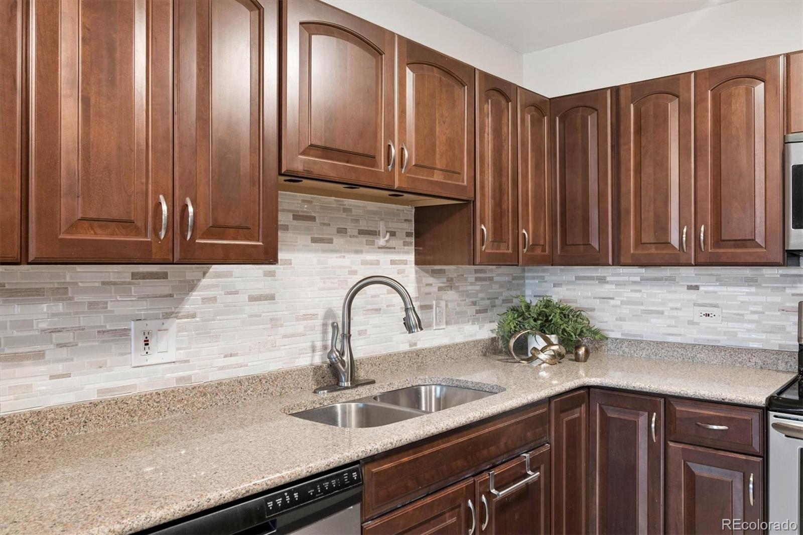 690 S Alton Way Denver CO 80247