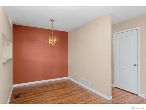 1419 Red Mountain Drive Longmont CO 80504