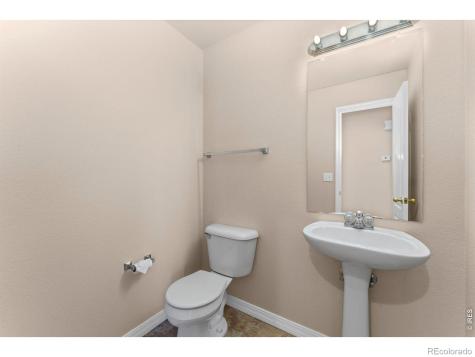 1419 Red Mountain Drive Longmont CO 80504