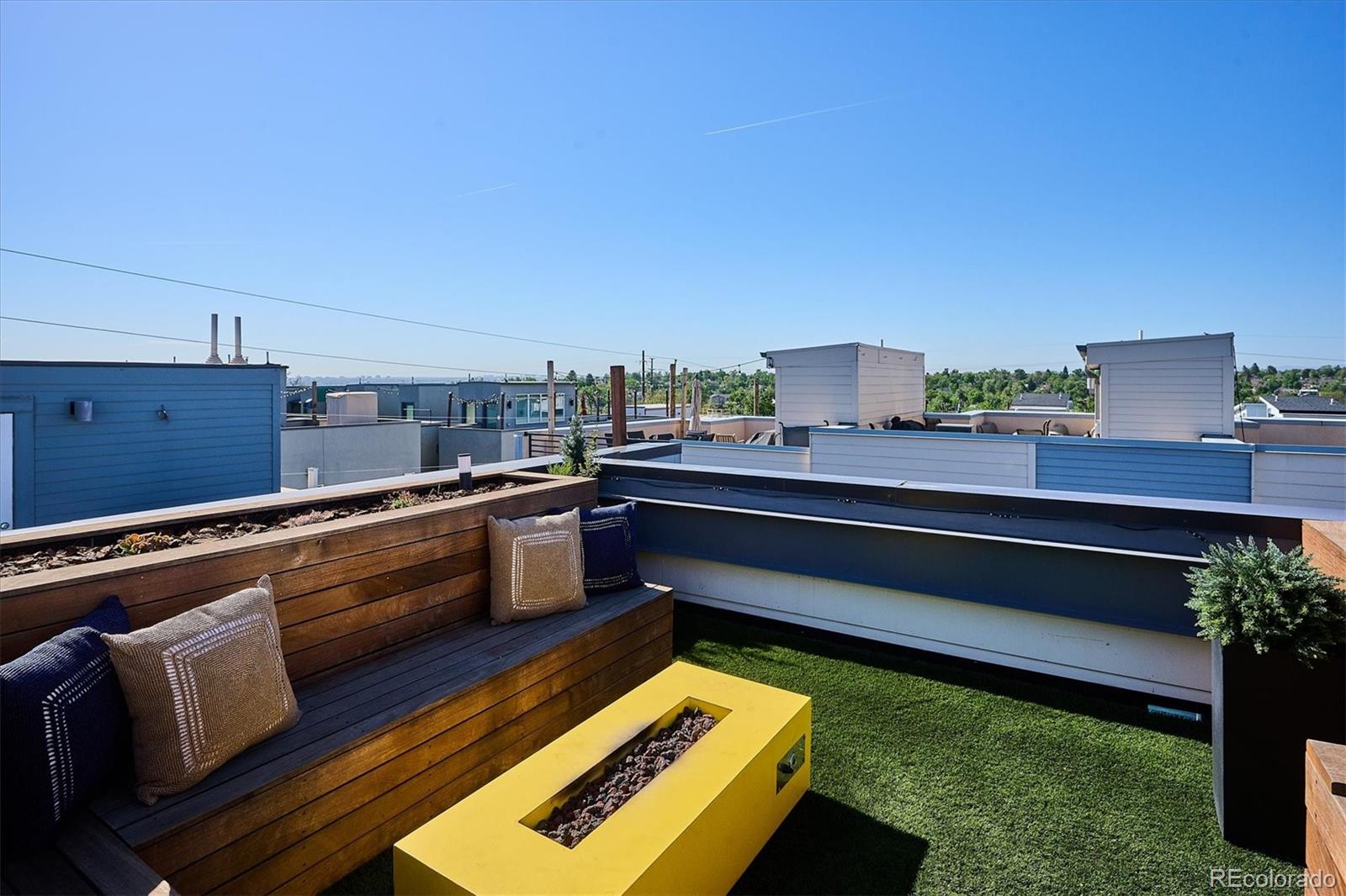 1284 Perry Street Denver CO 80204