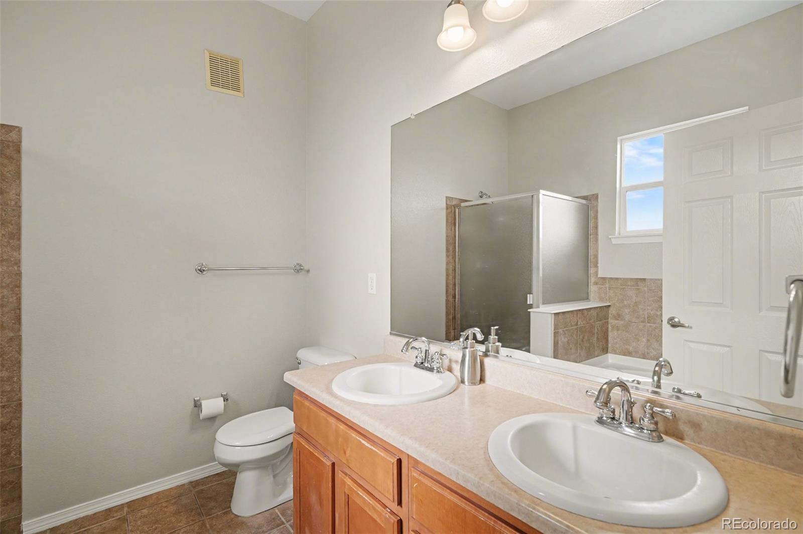8467 Canyon Rim Circle Englewood CO 80112
