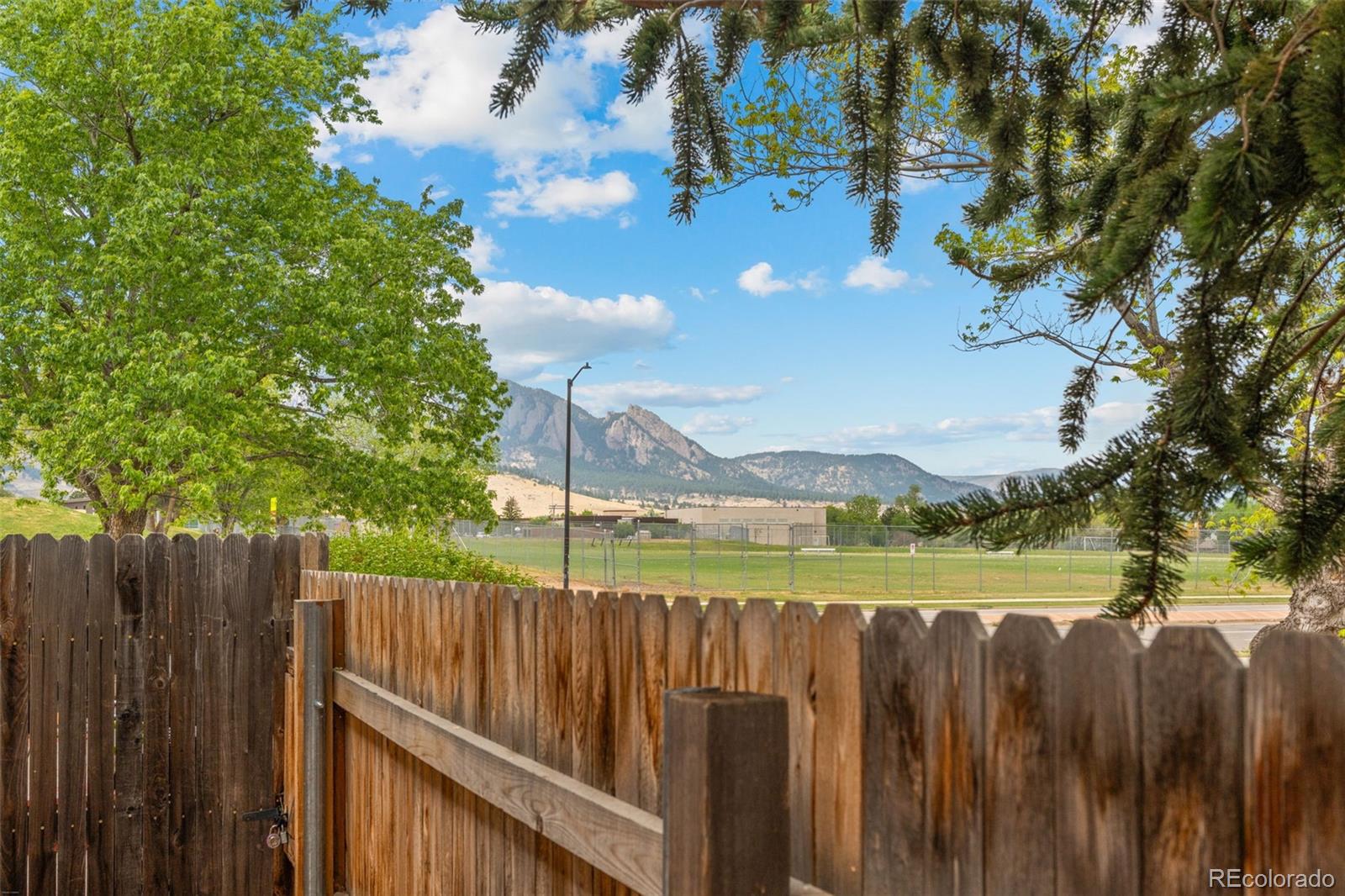 1542 Chambers Drive Boulder CO 80305