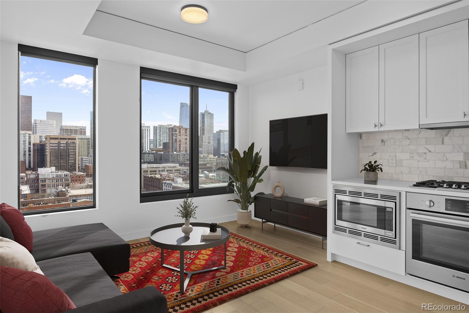 Denver CO, 1750 Wewatta Street, Unit 1426