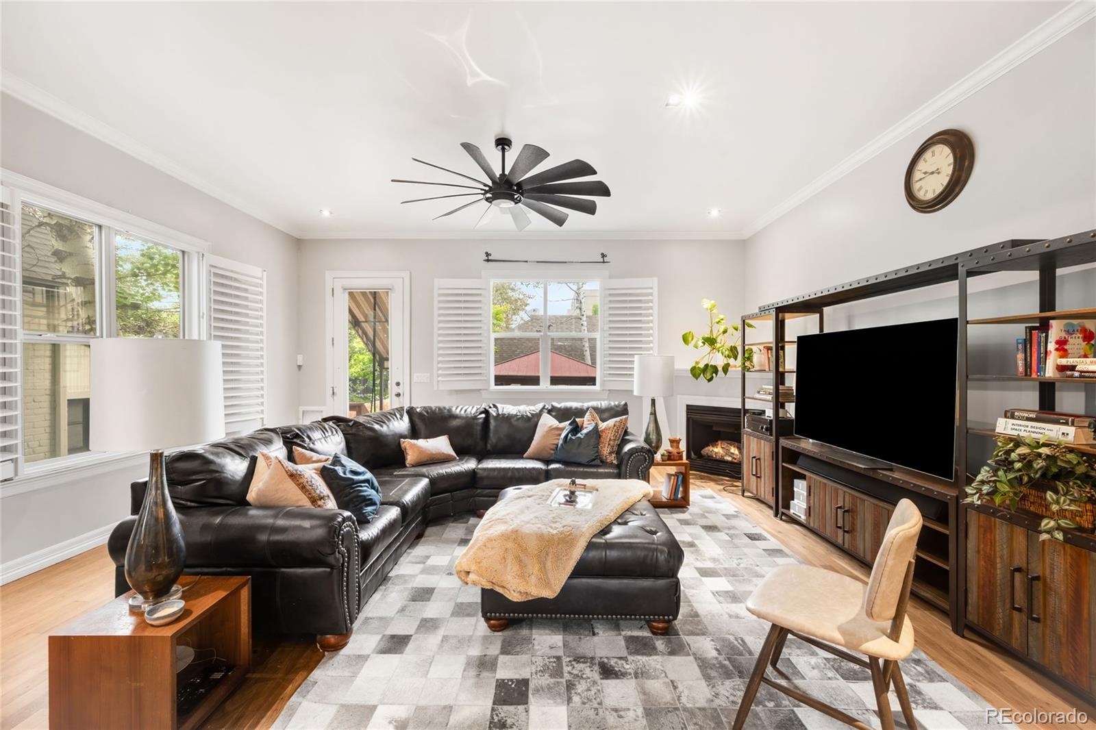 2527 Tremont Place Denver CO 80205