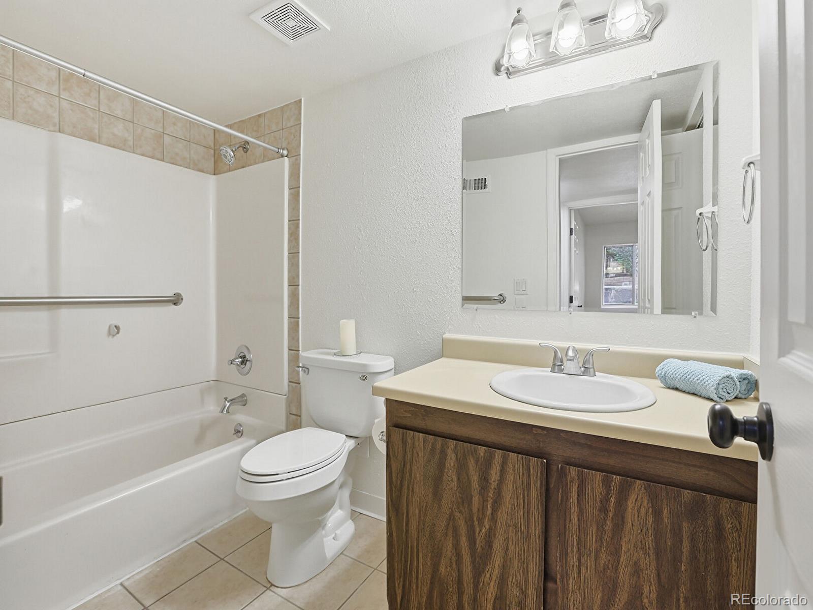 4671 S Decatur Street Englewood CO 80110