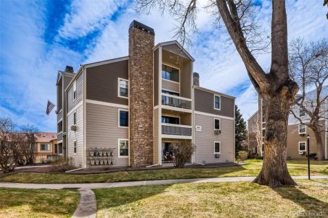 4896 S Dudley Street Littleton CO 80123