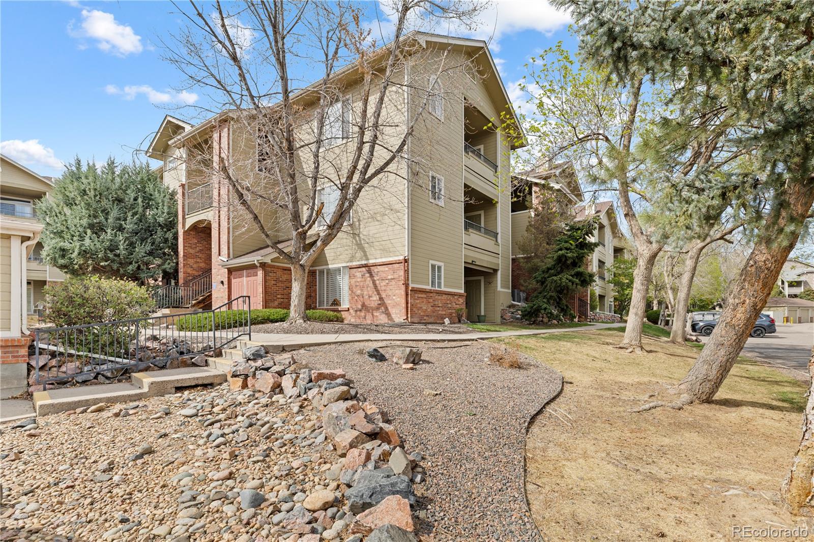 8422 S Upham Way Littleton CO 80128