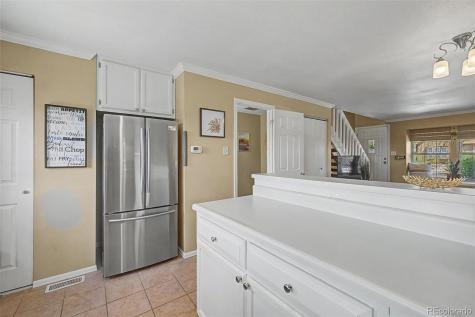 6618 Warbler Lane Colorado Springs CO 80919