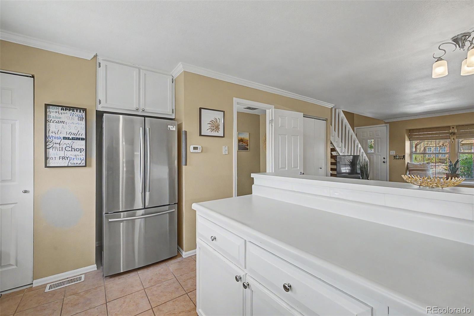 6618 Warbler Lane Colorado Springs CO 80919