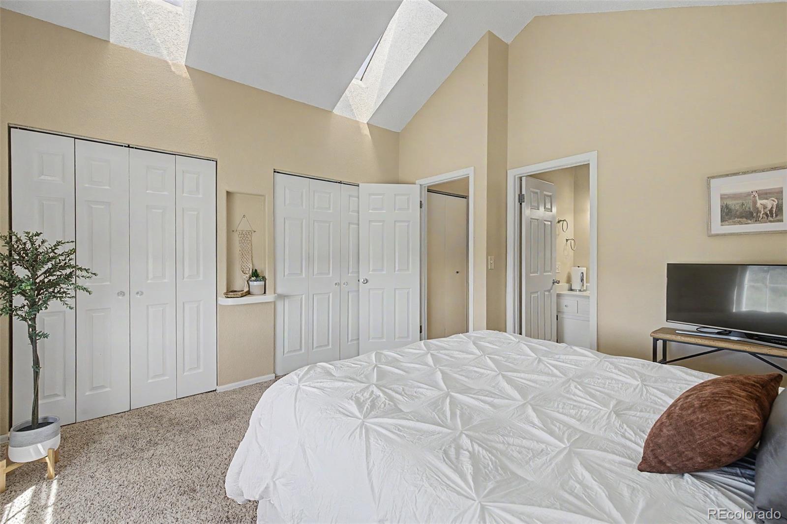 6618 Warbler Lane Colorado Springs CO 80919