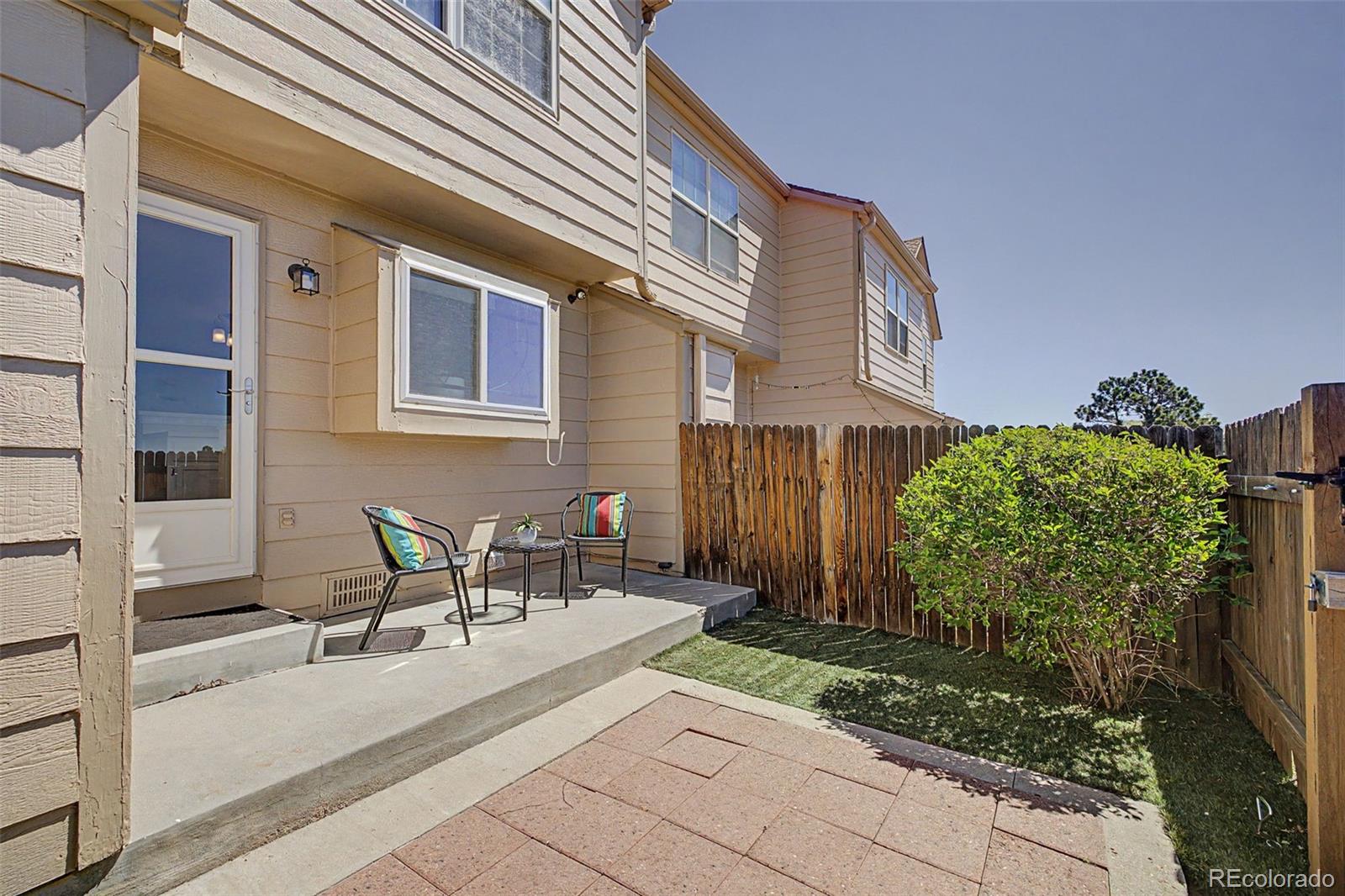 6618 Warbler Lane Colorado Springs CO 80919