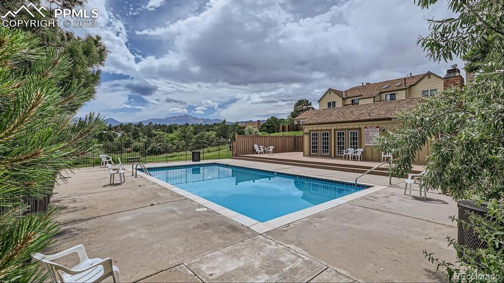 6618 Warbler Lane Colorado Springs CO 80919