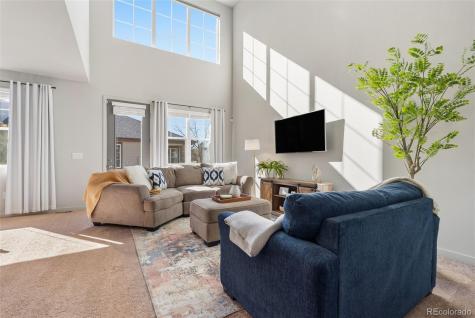 1827 S Helena Aurora CO 80017