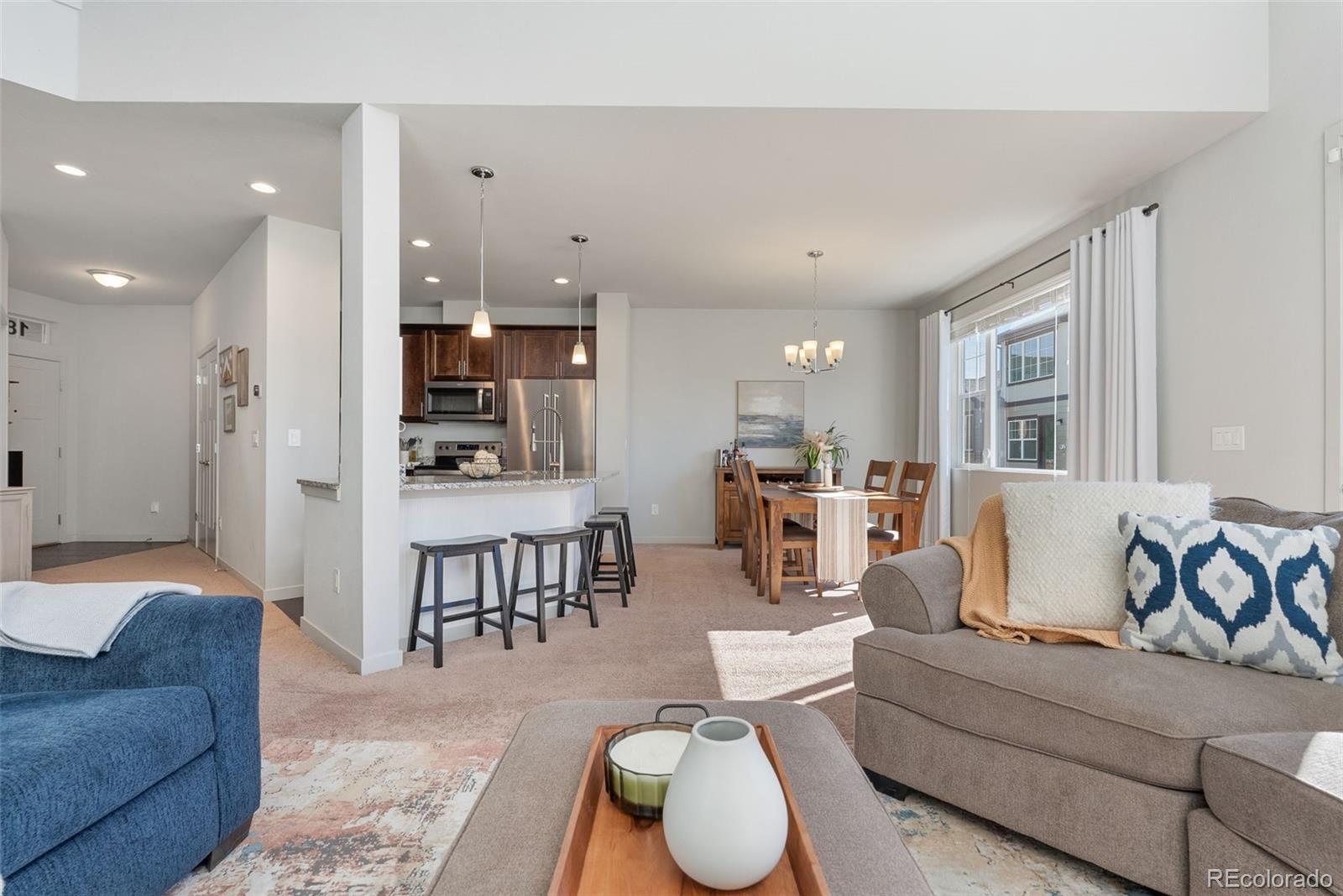 1827 S Helena Aurora CO 80017