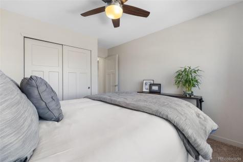 1827 S Helena Aurora CO 80017
