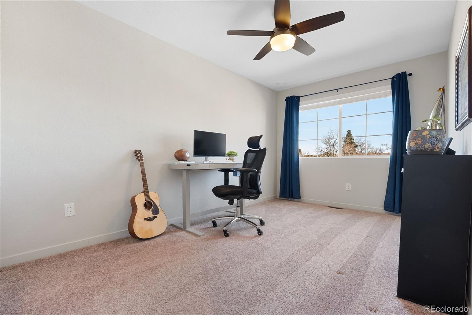 1827 S Helena Aurora CO 80017