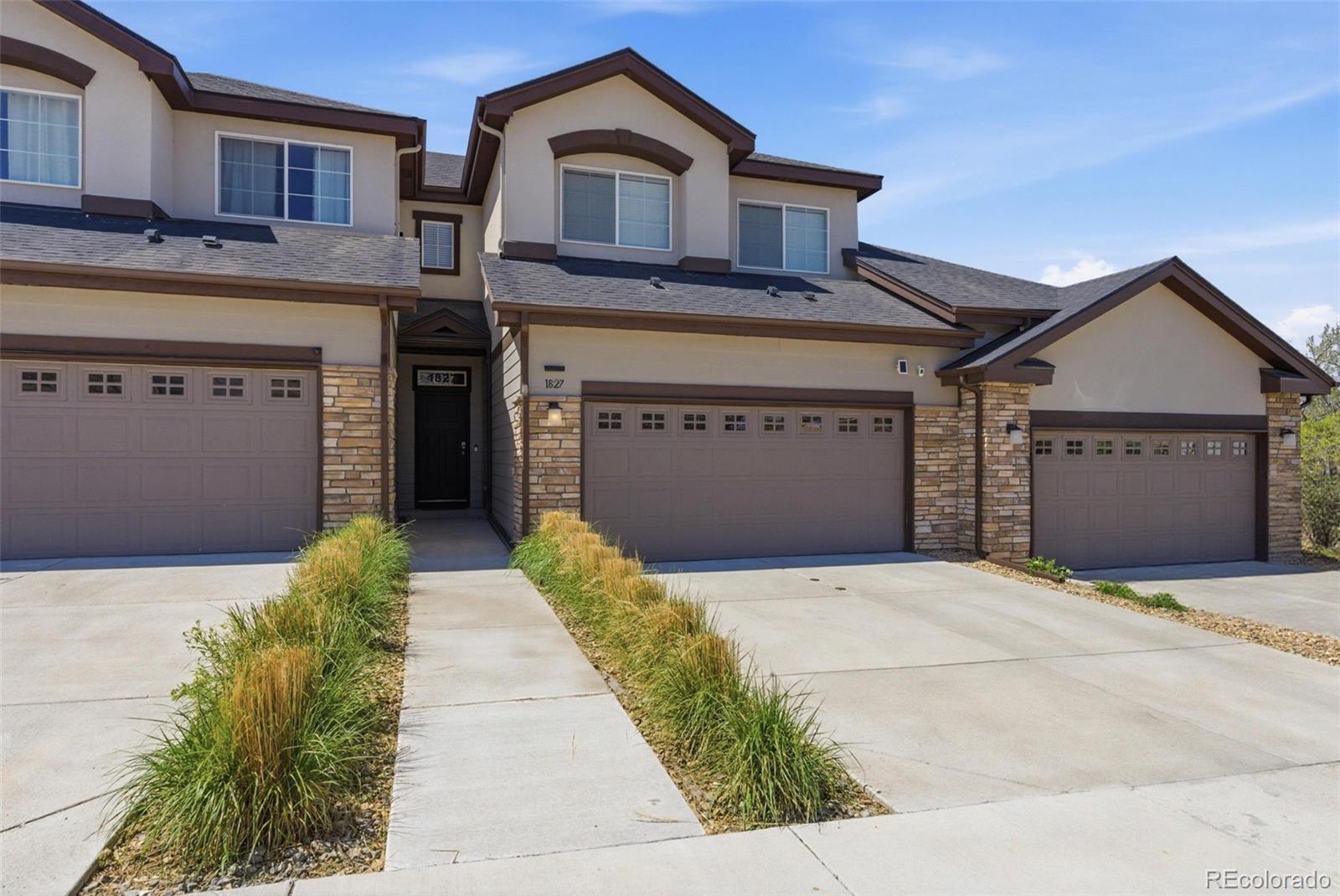1827 S Helena Aurora CO 80017