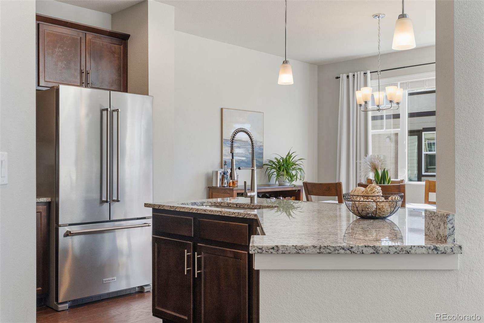1827 S Helena Aurora CO 80017
