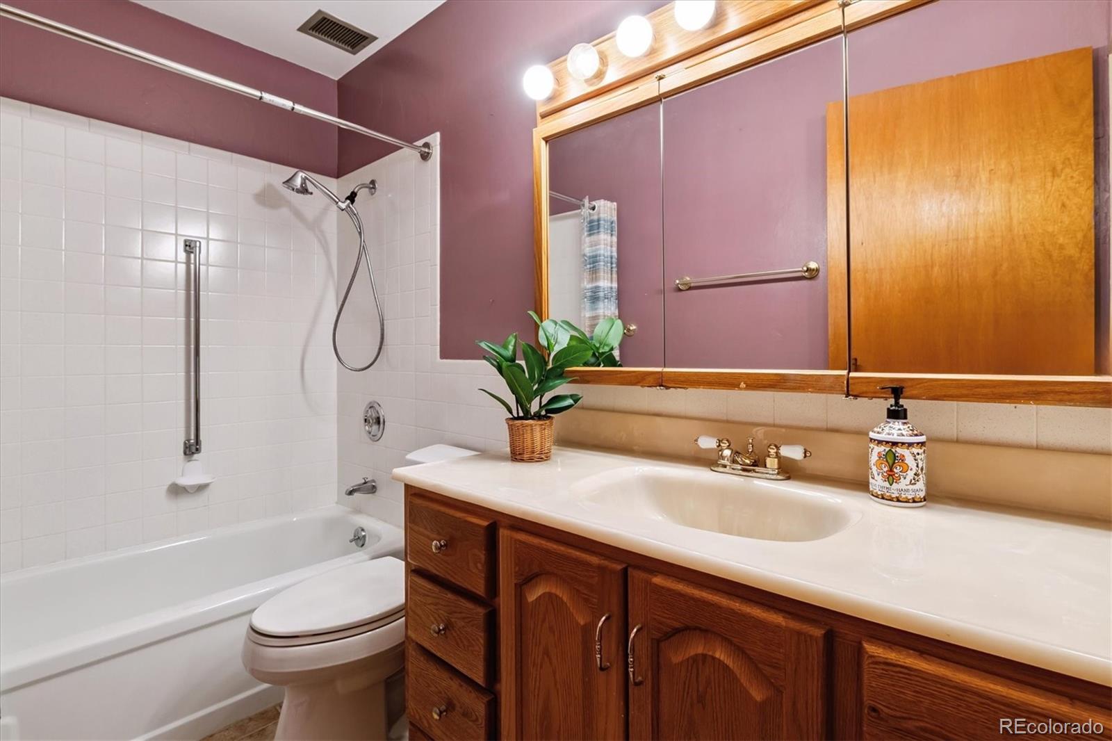 585 S Alton Way Denver CO 80247