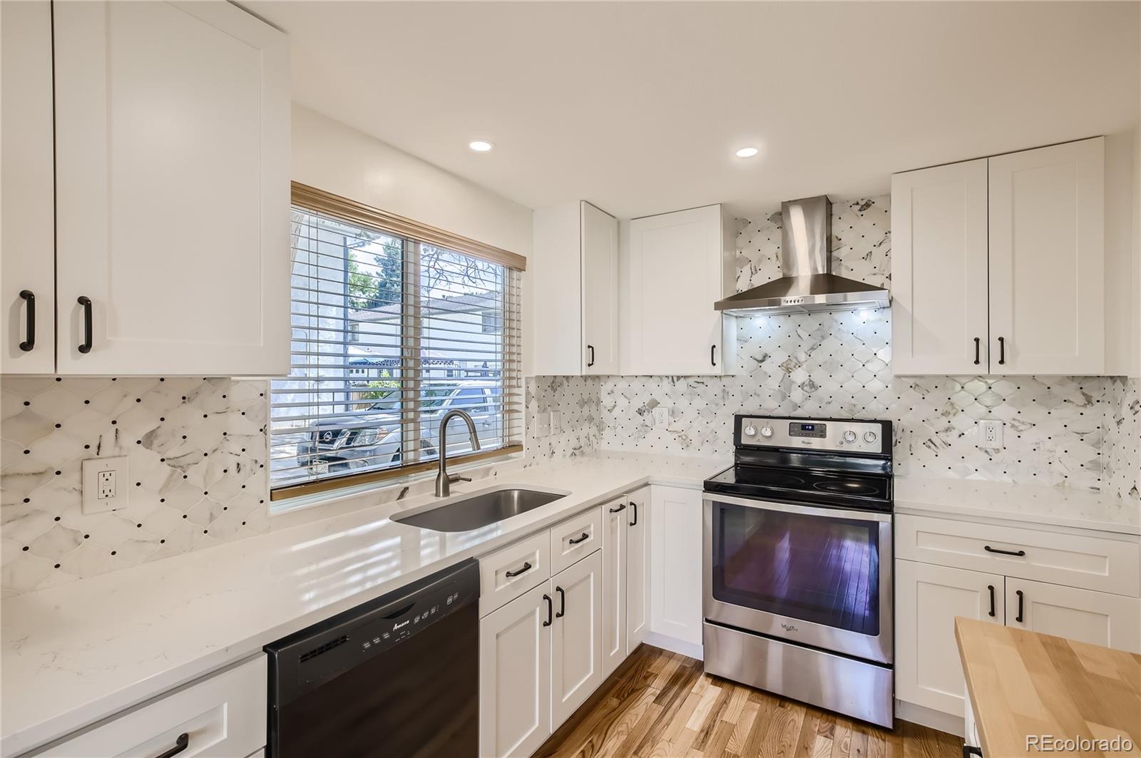 Longmont CO, 2138 Collyer Street, Unit 2138