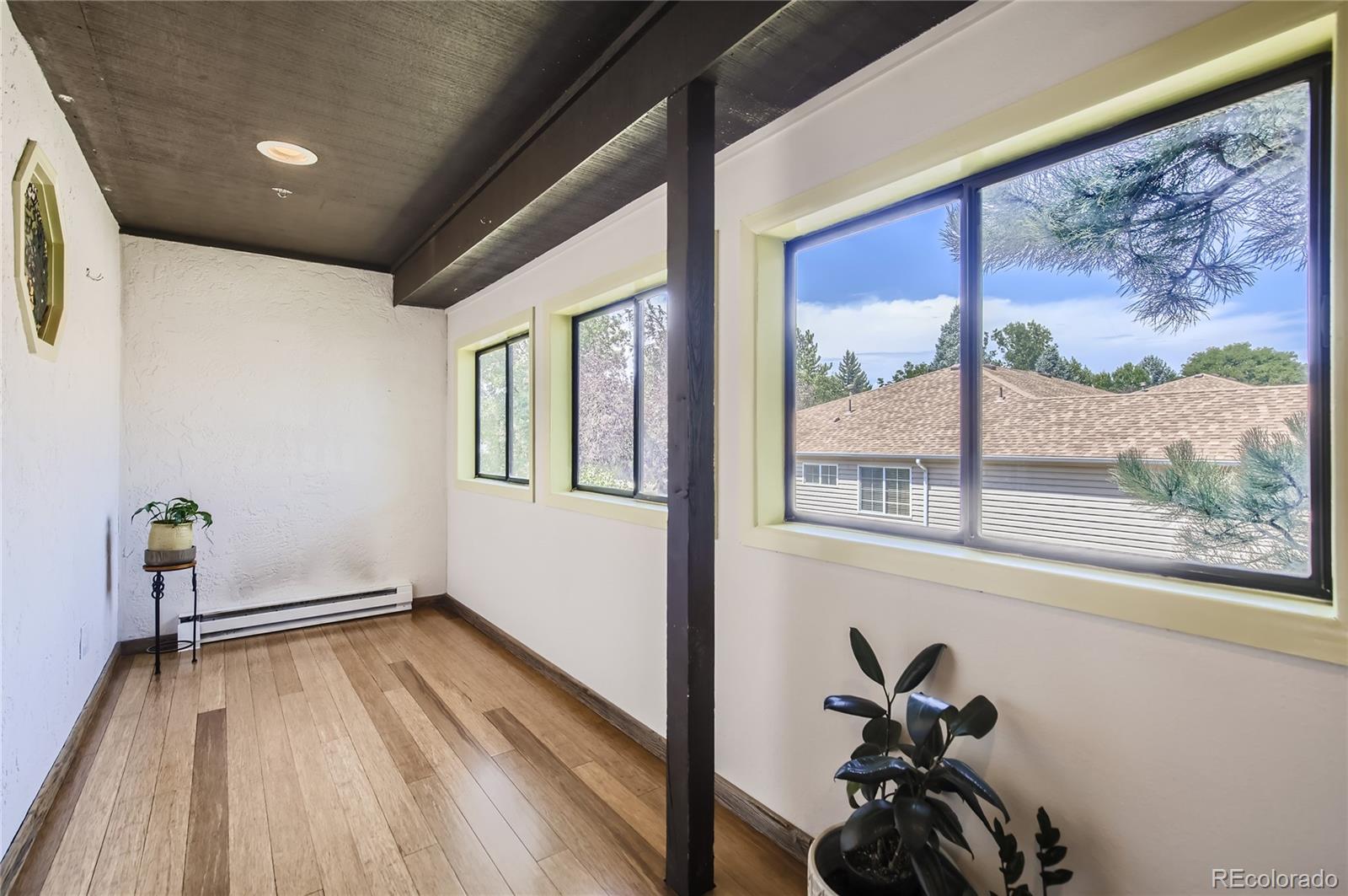2138 Collyer Street Longmont CO 80501