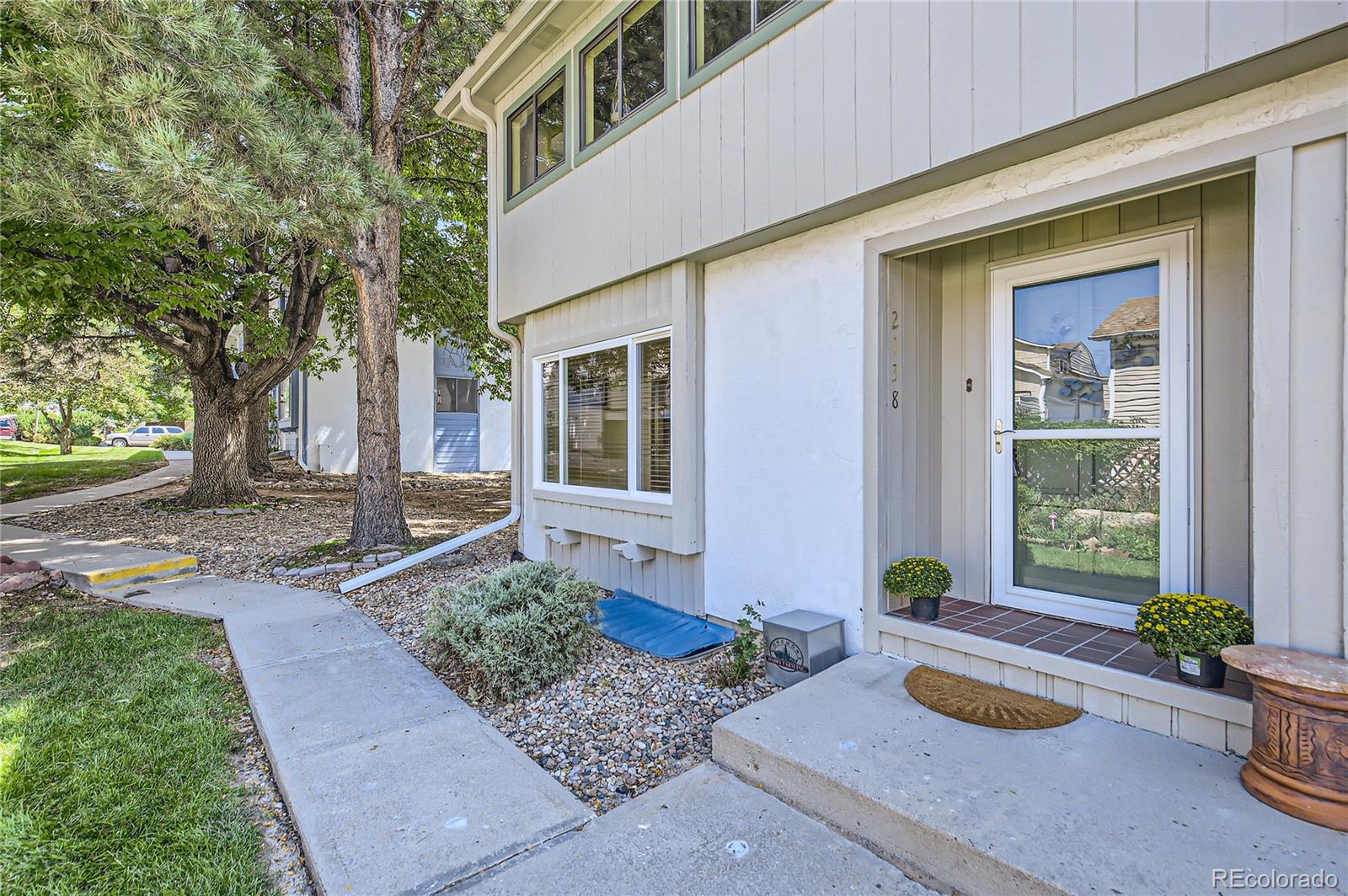 2138 Collyer Street Longmont CO 80501