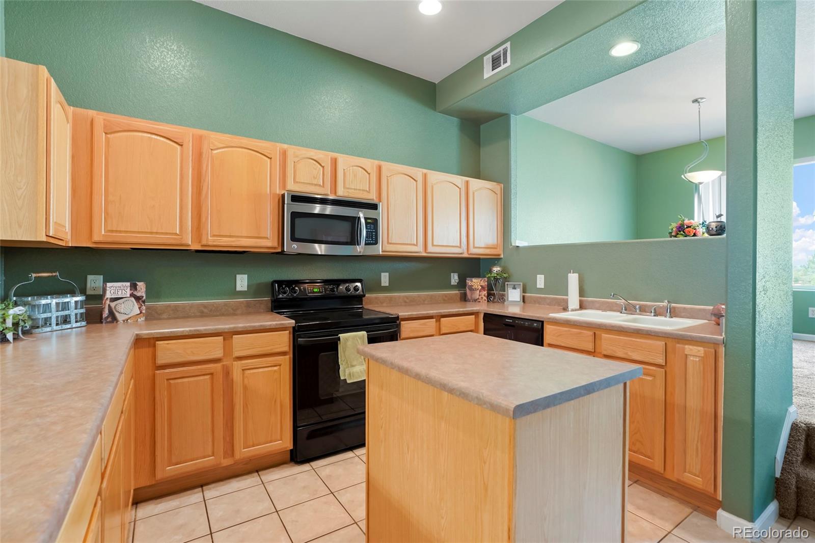 11250 Florence Street Commerce City CO 80640