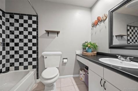 2101 S Victor Street Aurora CO 80014