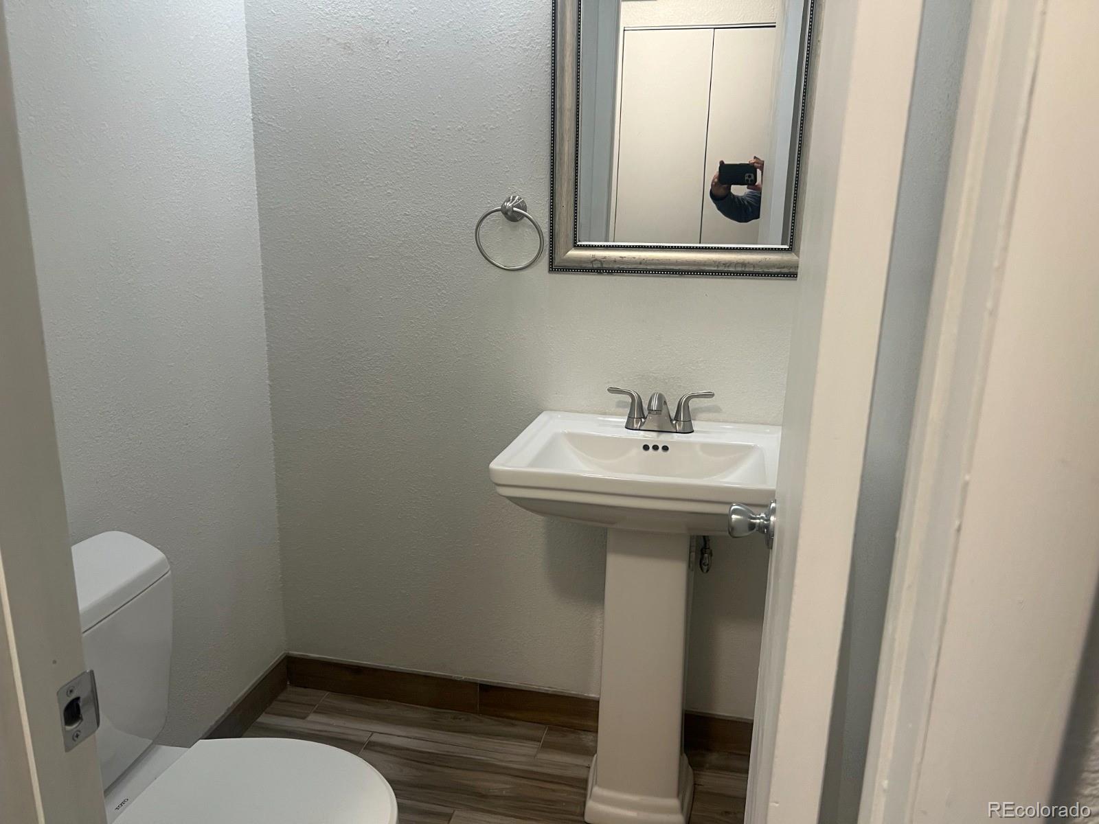 2905 S Vaughn Way Aurora CO 80014
