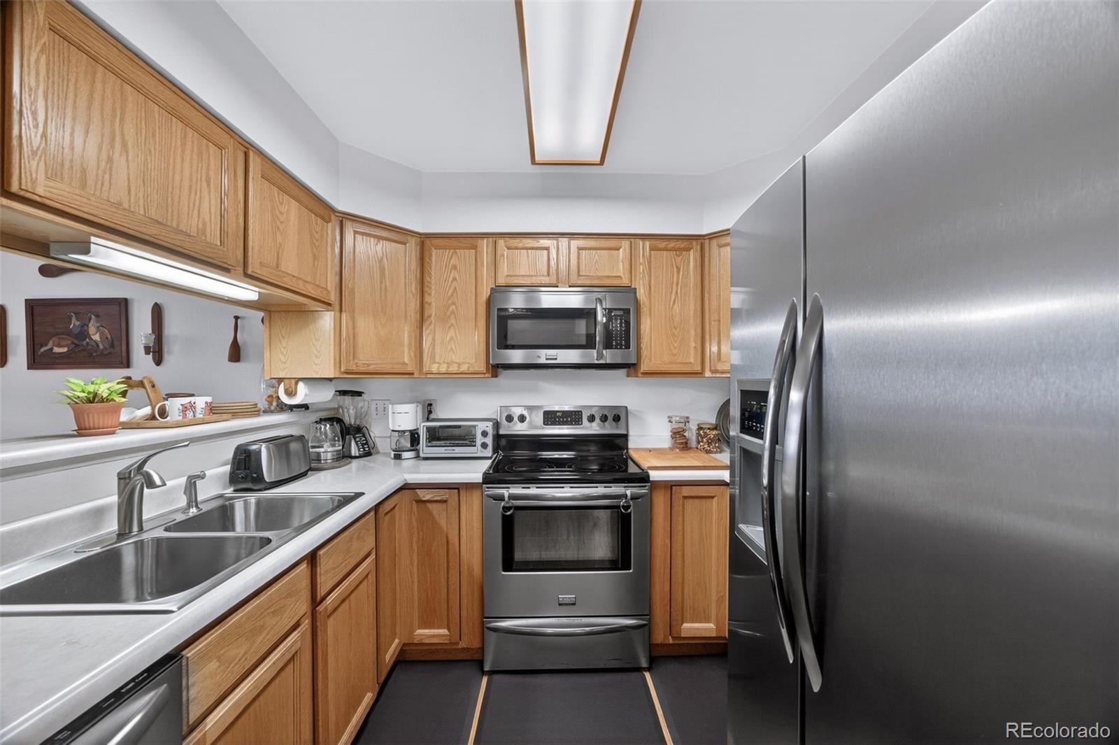 5721 W Asbury Place Lakewood CO 80227