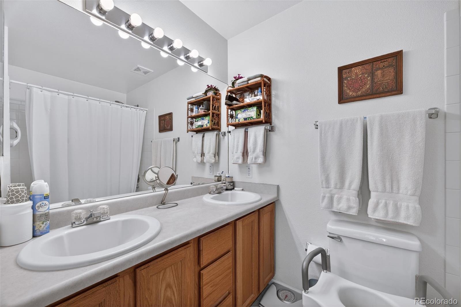 5721 W Asbury Place Lakewood CO 80227