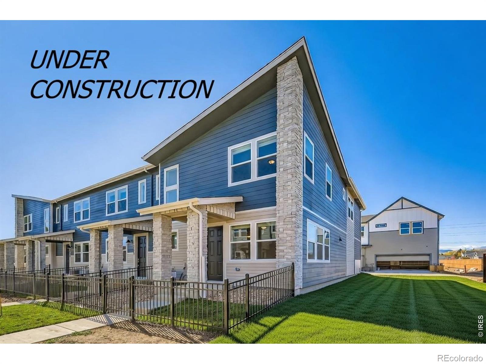 2819 Bear Springs Circle Longmont CO 80503