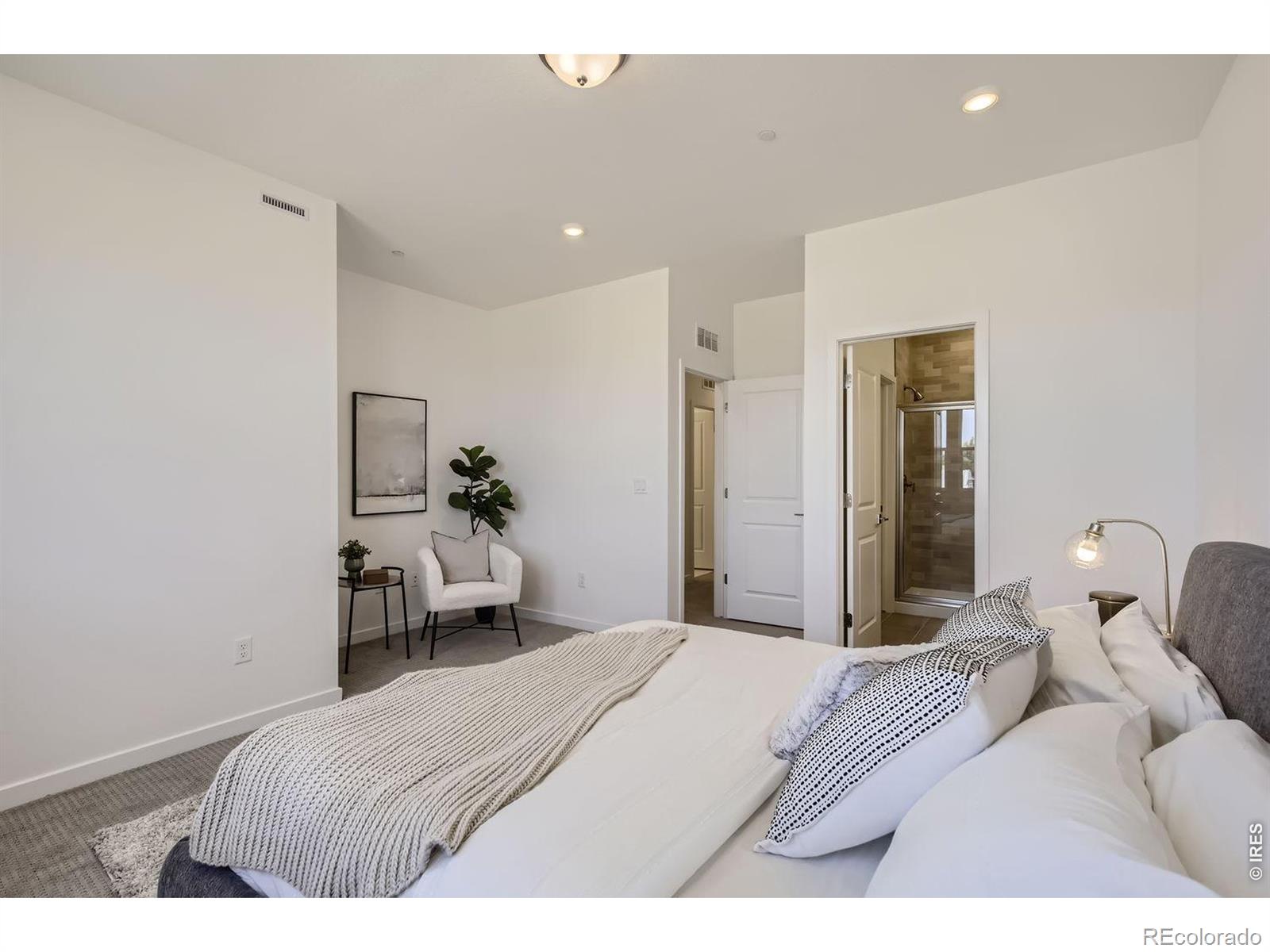 2819 Bear Springs Circle Longmont CO 80503