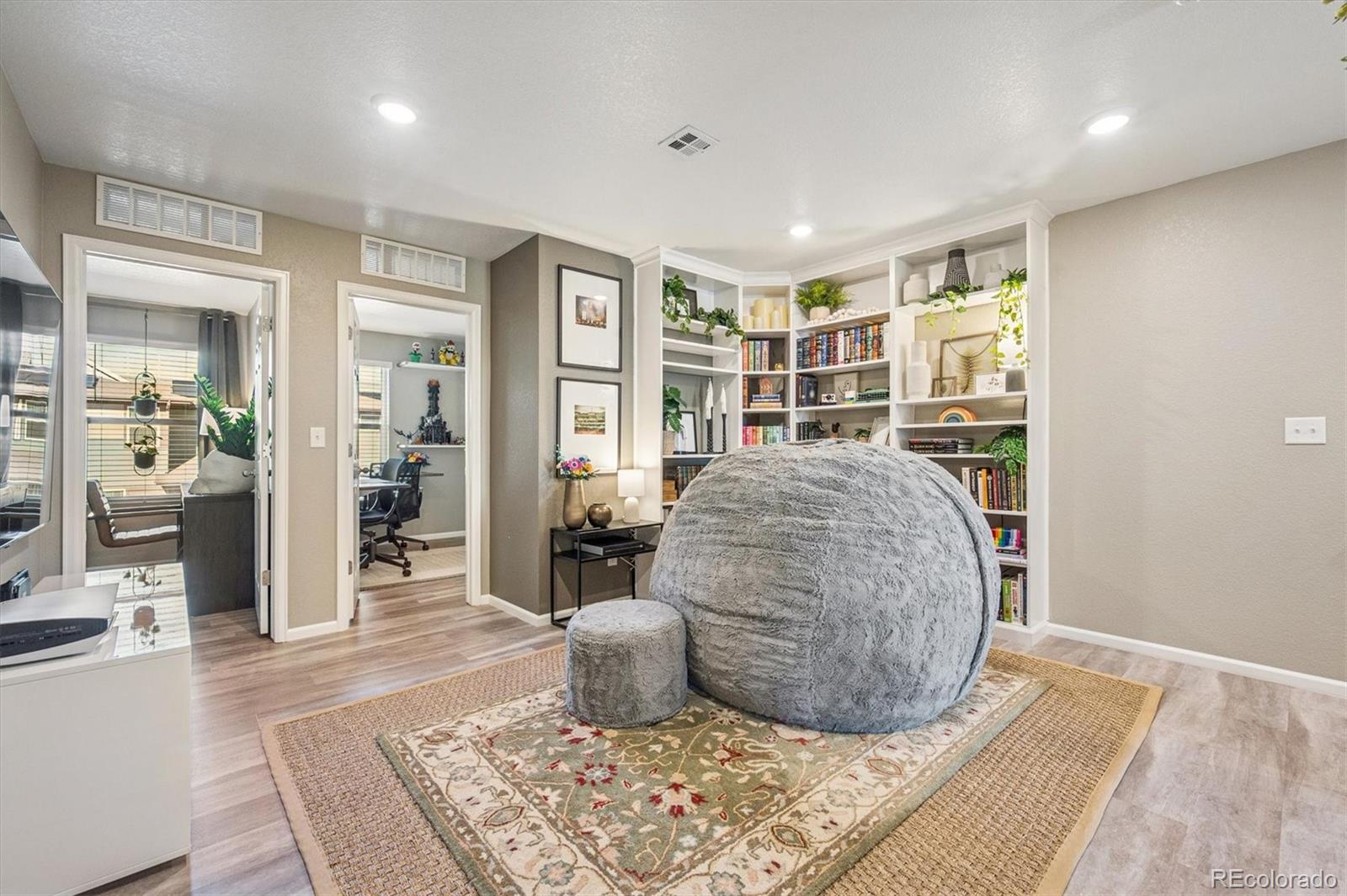 21121 E 60th Avenue Aurora CO 80019