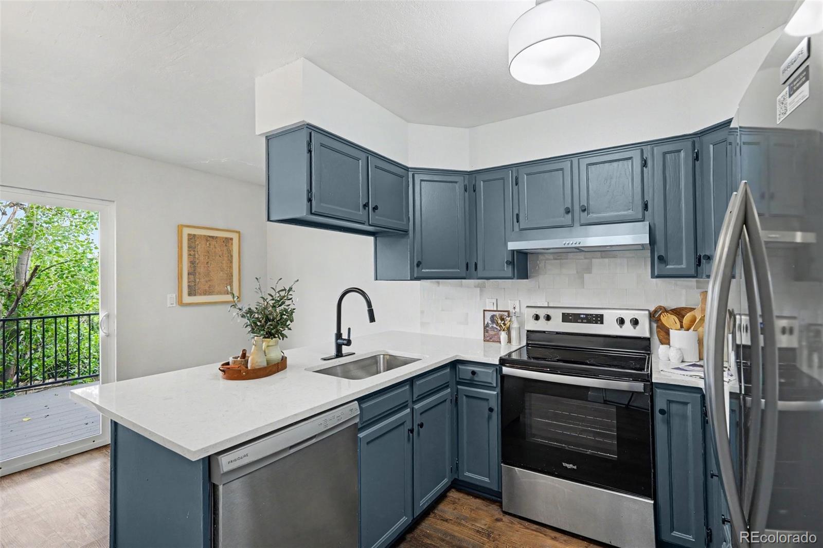 2537 E Nichols Circle Centennial CO 80122