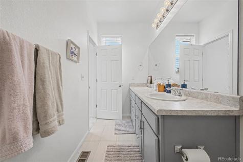17069 E Exposition Drive Aurora CO 80017