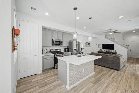 17069 E Exposition Drive Aurora CO 80017