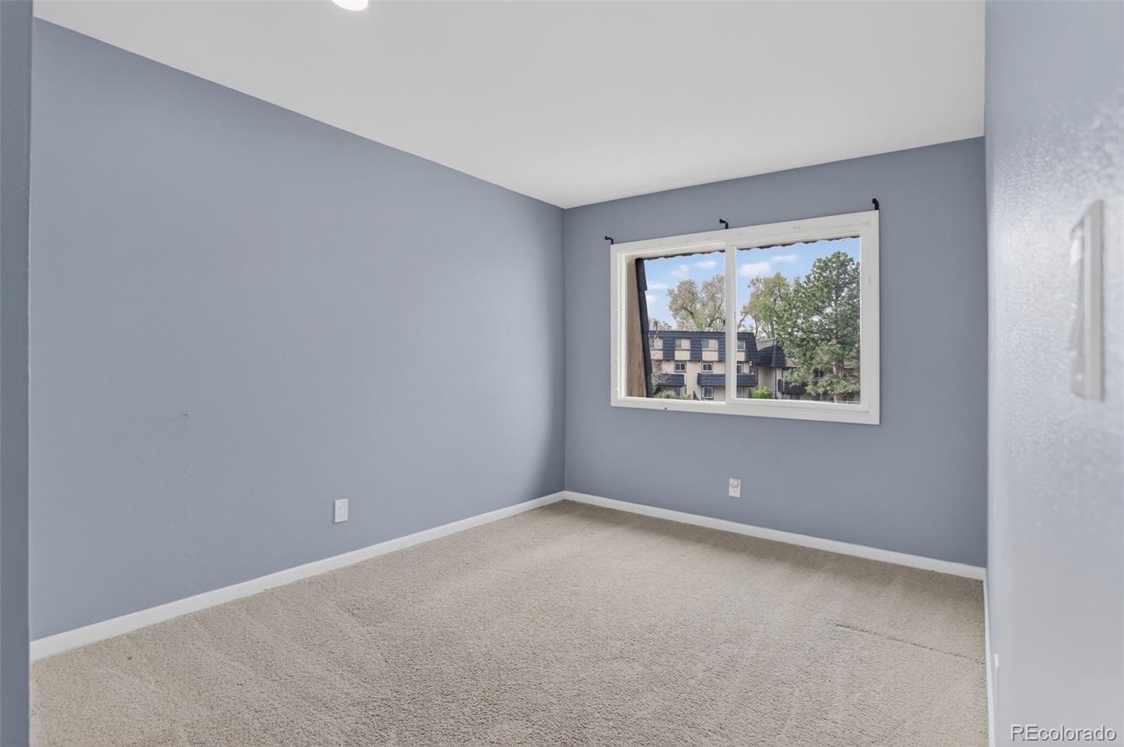 6870 S Broadway Centennial CO 80122