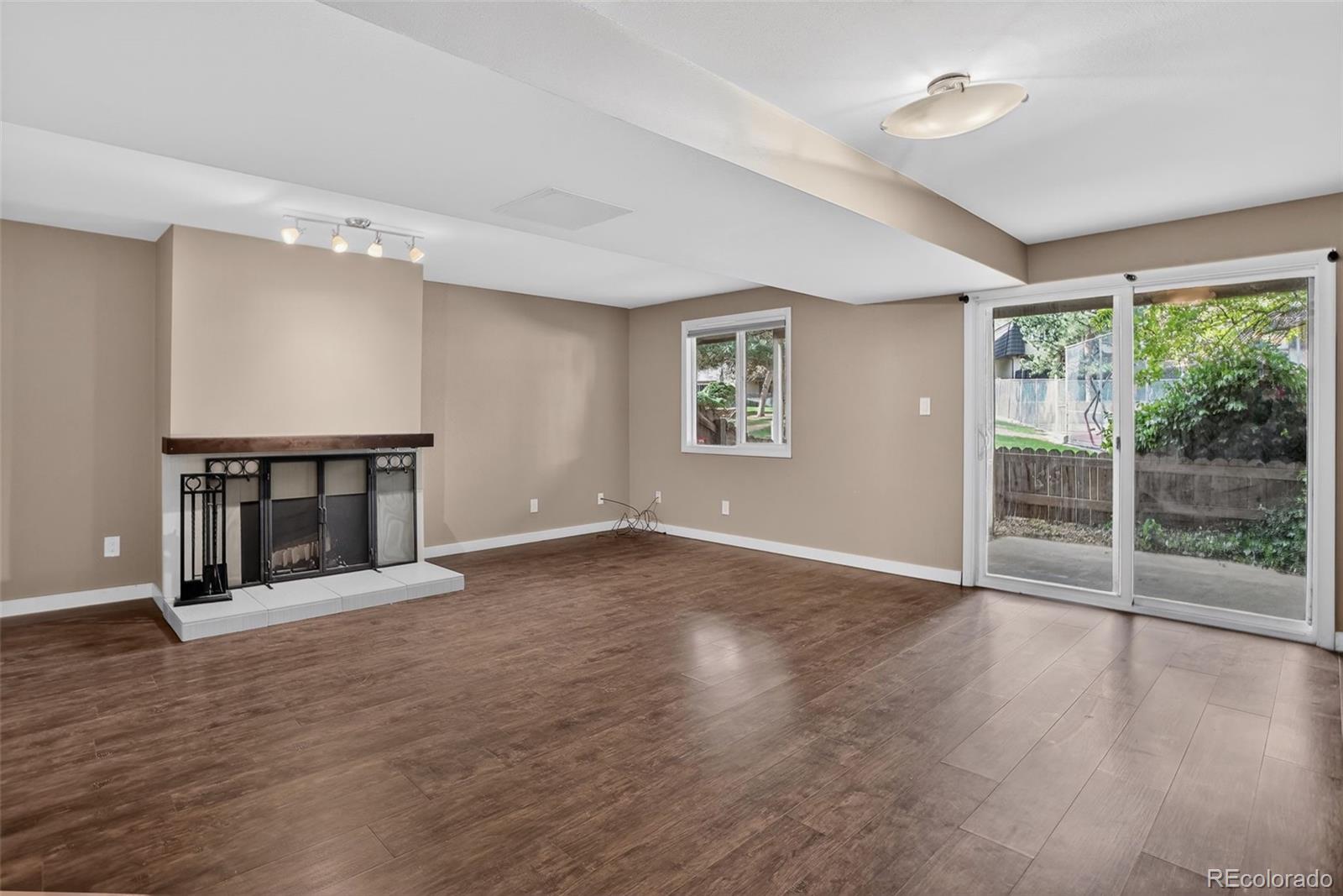 6870 S Broadway Centennial CO 80122