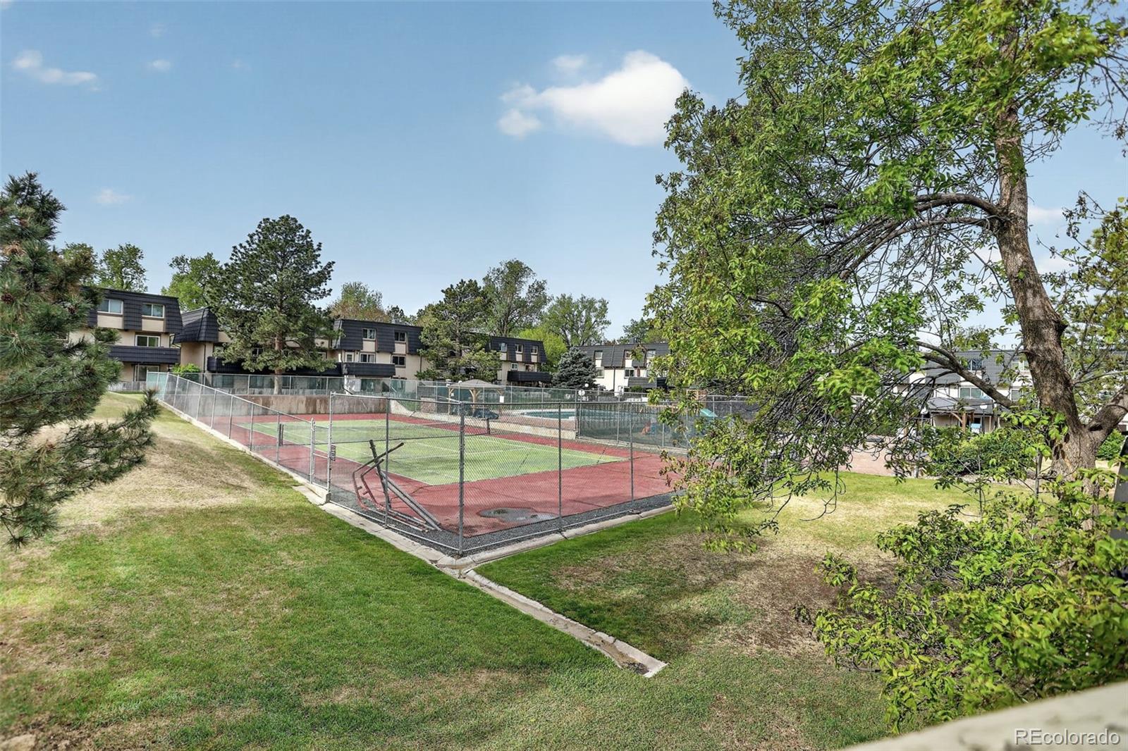 6870 S Broadway Centennial CO 80122