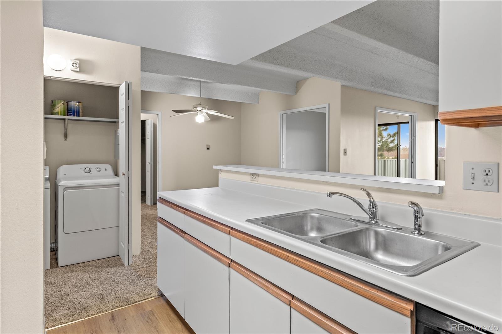 1011 S Ironton Street Aurora CO 80012
