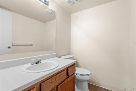 1011 S Ironton Street Aurora CO 80012